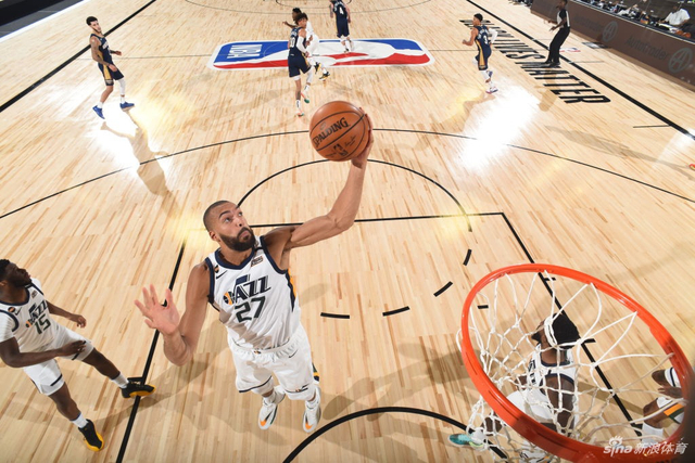 赫罗纳官宣：克罗地亚国门利瓦科维奇租借加盟 曾获世界杯亚军