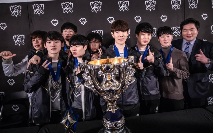 赫罗纳官宣：克罗地亚国门利瓦科维奇租借加盟 曾获世界杯亚军