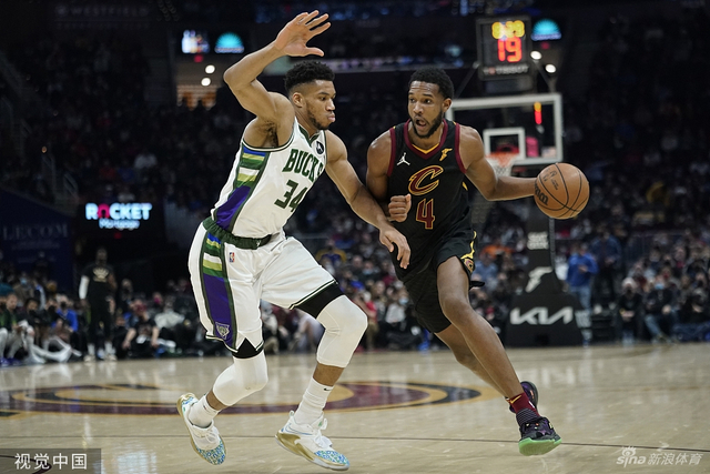 半场开香槟 半场开香槟